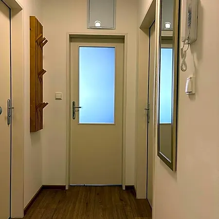 Hotel Morava 7 Manželská Postel A Postel Pro 3 Osobu, Parkování Zdarma šafaříkova 855 *