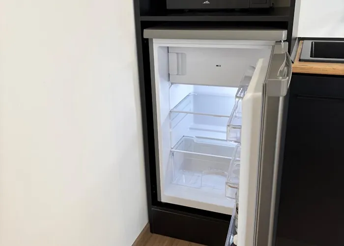 Morava 7 Pro 3 Osoby Safarikova 855